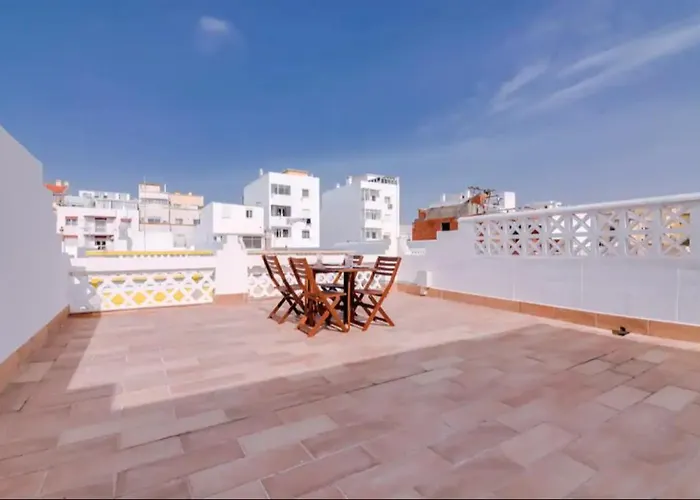Blife Frankya Private Rooms