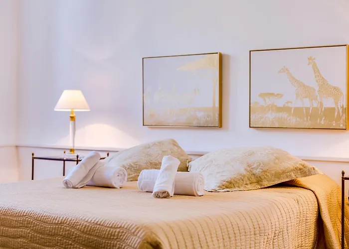 Blife Frankya Private Rooms
